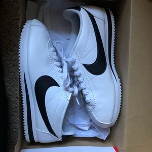 nike cortez